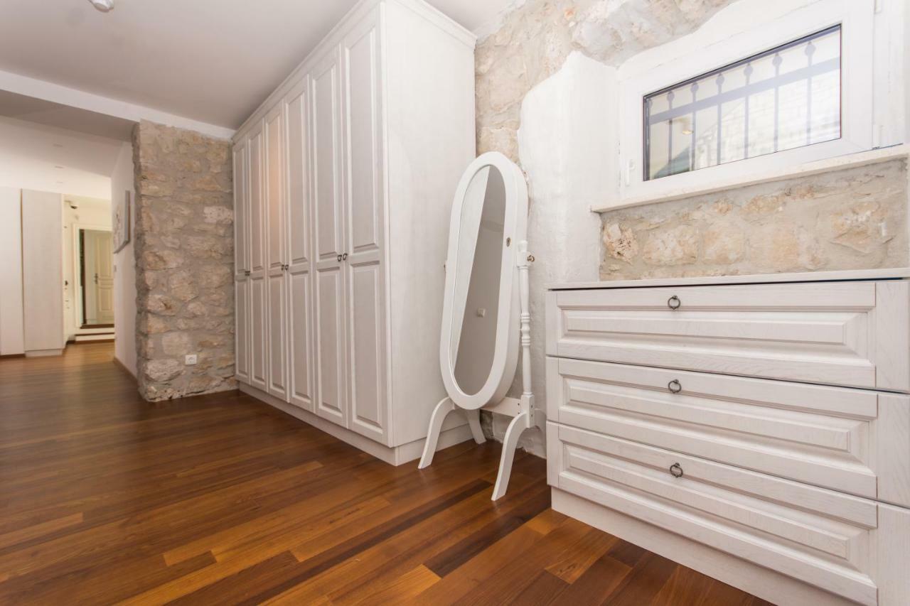 Villa Hurem Trogir Eksteriør billede